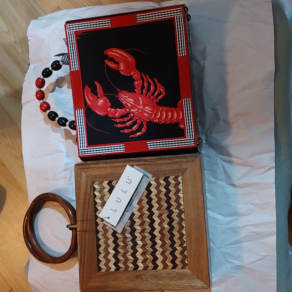 Cigar box, lobster purse, lulu nwt